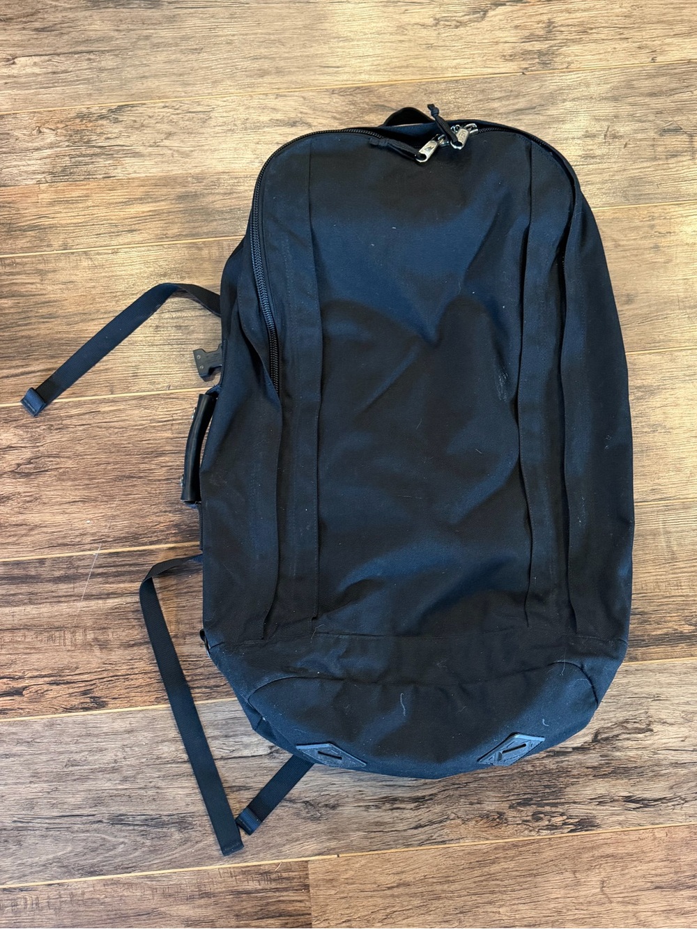 Black Men's Everyday Backpack